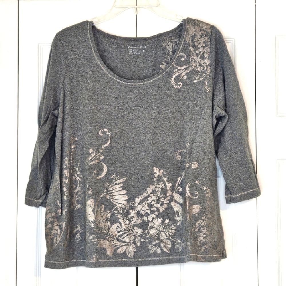 Women's Gray Floral Top